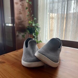Allbirds Women's Gray Slip-On Flats